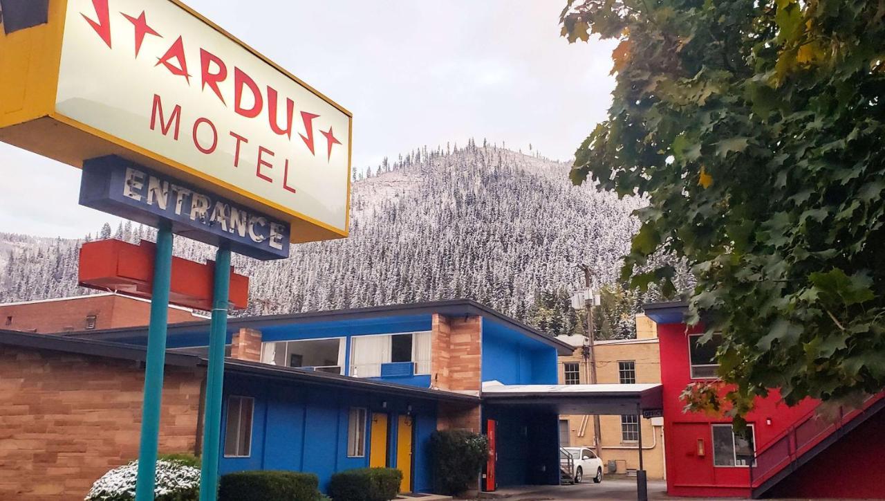 Stardust Motel